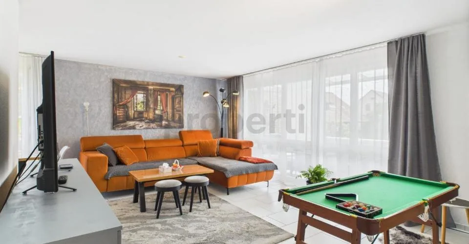 4.5-Zimmer-Wohnung in Oberkulm inklusive 2 Tiefgaragenplätze Attraktives Wohnen mit gutem Preis-Leistungs-Verhältnis