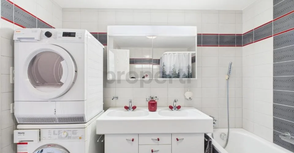 4.5-Zimmer-Wohnung in Oberkulm inklusive 2 Tiefgaragenplätze Attraktives Wohnen mit gutem Preis-Leistungs-Verhältnis