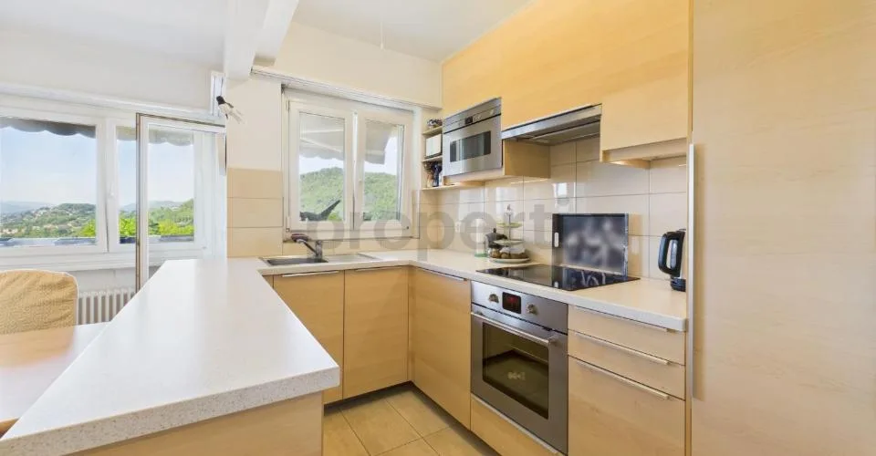 Esclusivo Appartamento con Piscina Condominiale (2nd Resid)