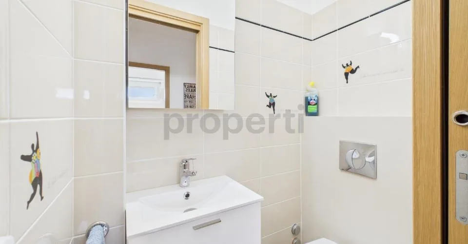 Esclusivo Appartamento con Piscina Condominiale (2nd Resid)