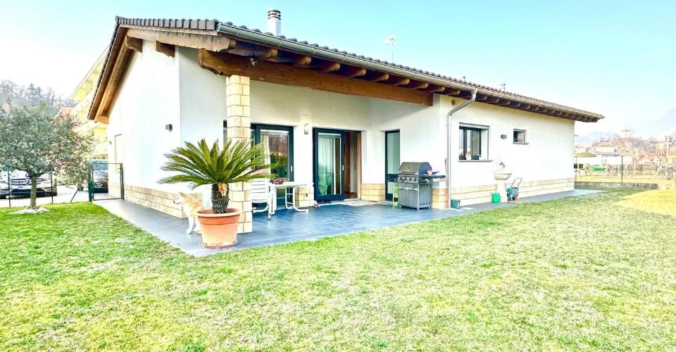 Deliziosa casa unifamiliare a Stabio, Cantone Ticino
