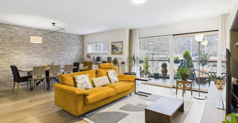 Elegante Appartamento nel Cuore di Lugano: Comfort e Stile in Posizione Privilegiata