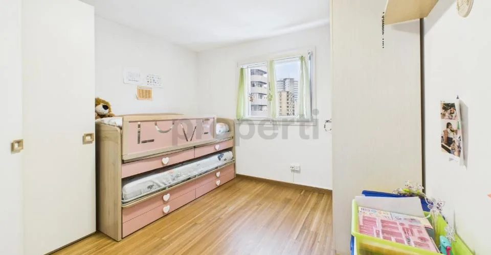Elegante Appartamento nel Cuore di Lugano: Comfort e Stile in Posizione Privilegiata