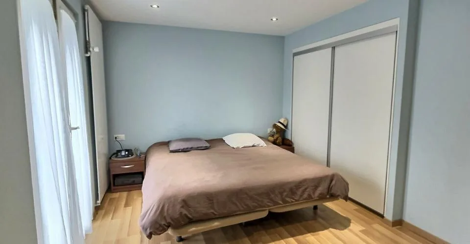 Maison individuelle avec disponible aménagé et entrée indépendante