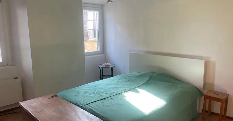 Elegante casa indipendente di 6 locali con balcone a Mendrisio
