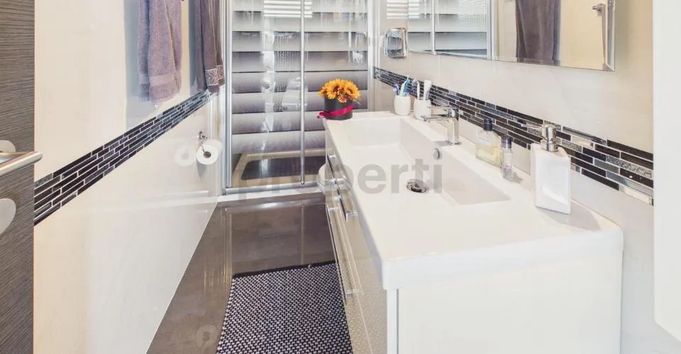 Elegante casa indipendente 5.5 locali con Patio, a Lodrino - Riviera