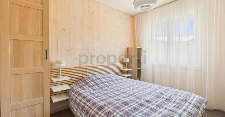 Modern 5.5 room semi-detached house with parking, Lens