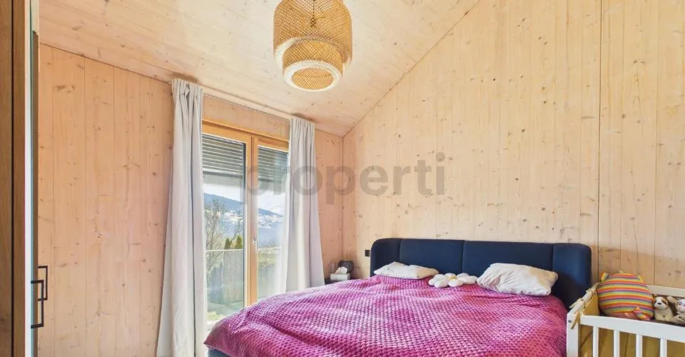 Modern 5.5 room semi-detached house with parking, Lens
