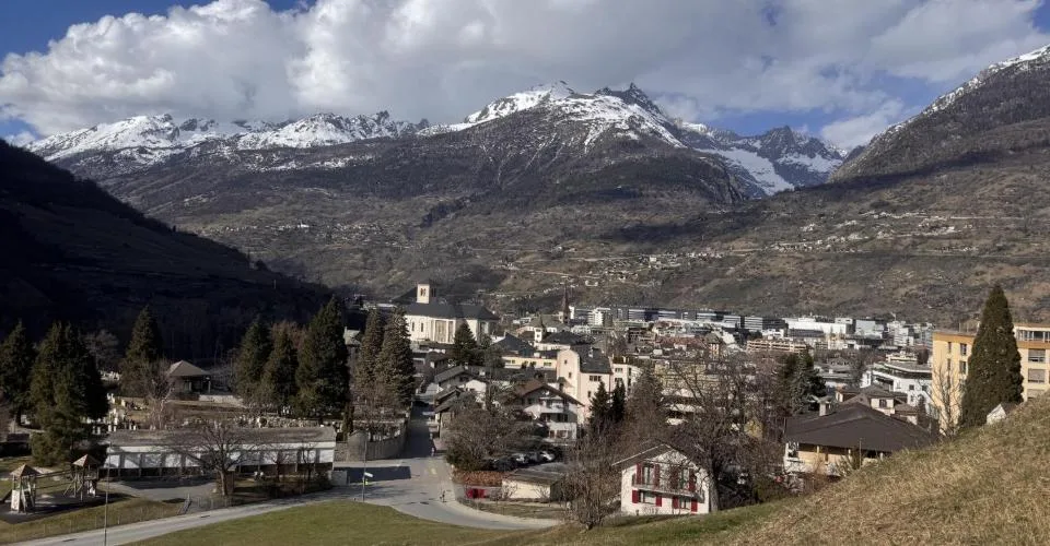 Ruhiges 0-Zimmer-Baugrundstück mit Entwicklungspotenzial, Visp