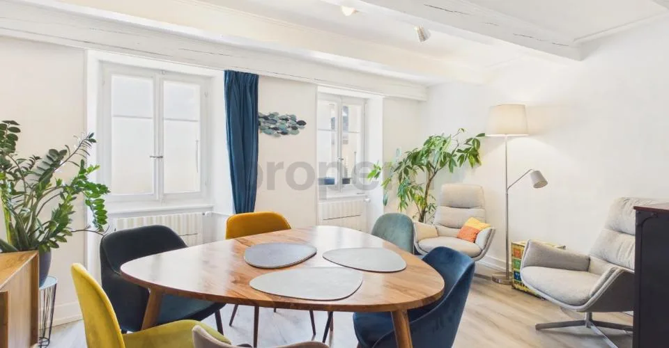 Maison élégamment rénovée au coeur d'Aubonne