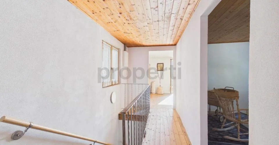 Casa unifamiliare con torba, giardino,vista panoramica RESIDENZA PRIMARIA E SECONDARIA IN VAL CALANCA