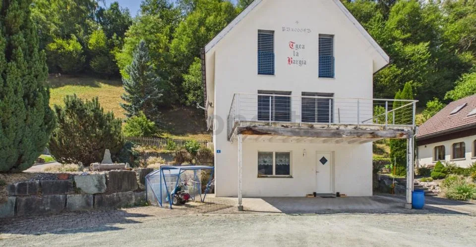 Ihr neues Zuhause mit Terrasse, Garten, Balkon und wunderbarer Aussicht