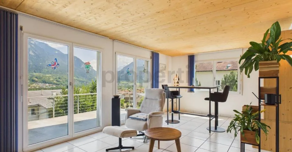 Ihr neues Zuhause mit Terrasse, Garten, Balkon und wunderbarer Aussicht