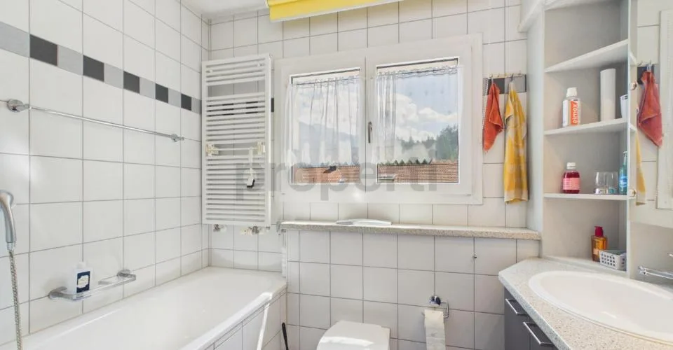 Ihr neues Zuhause mit Terrasse, Garten, Balkon und wunderbarer Aussicht