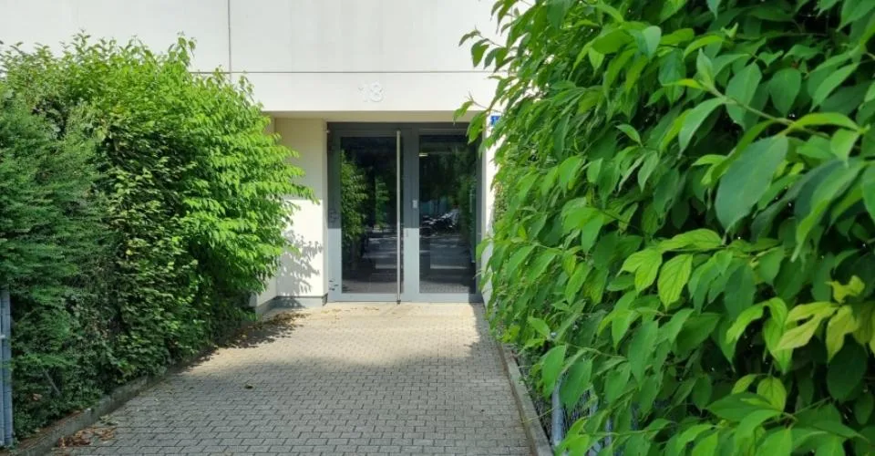 BEL ET GRAND APPARTEMENT EN ATTIQUE