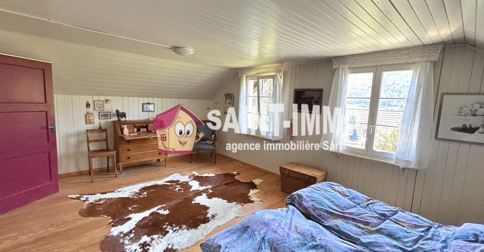 Charmant chalet avec dépendance, garage et jardin arboré sans vis-à-vis