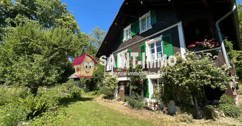 Charmant chalet avec dépendance, garage et jardin arboré sans vis-à-vis