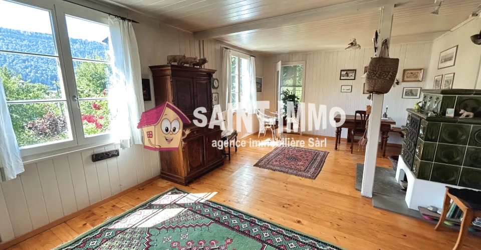 Charmant chalet avec dépendance, garage et jardin arboré sans vis-à-vis