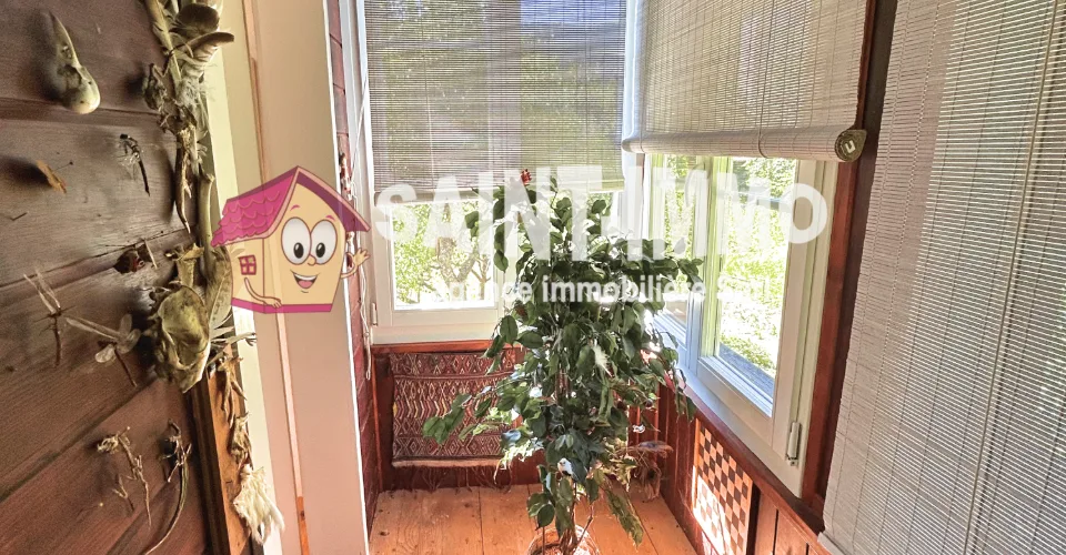 Charmant chalet avec dépendance, garage et jardin arboré sans vis-à-vis