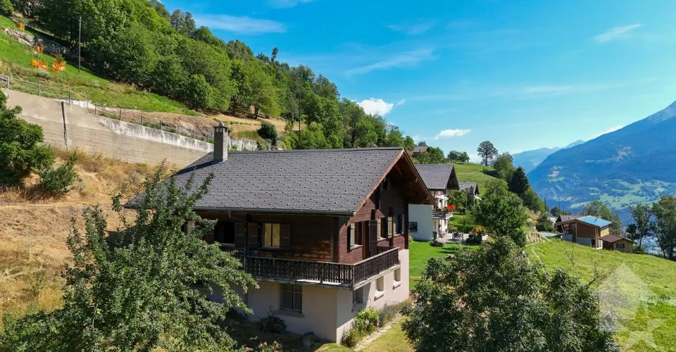 Maison à rénover dans un excellent emplacement