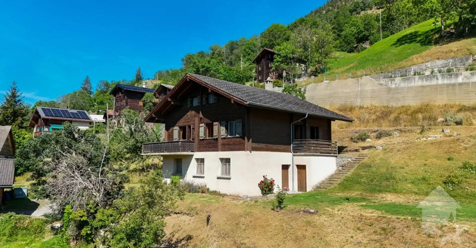 Maison à rénover dans un excellent emplacement