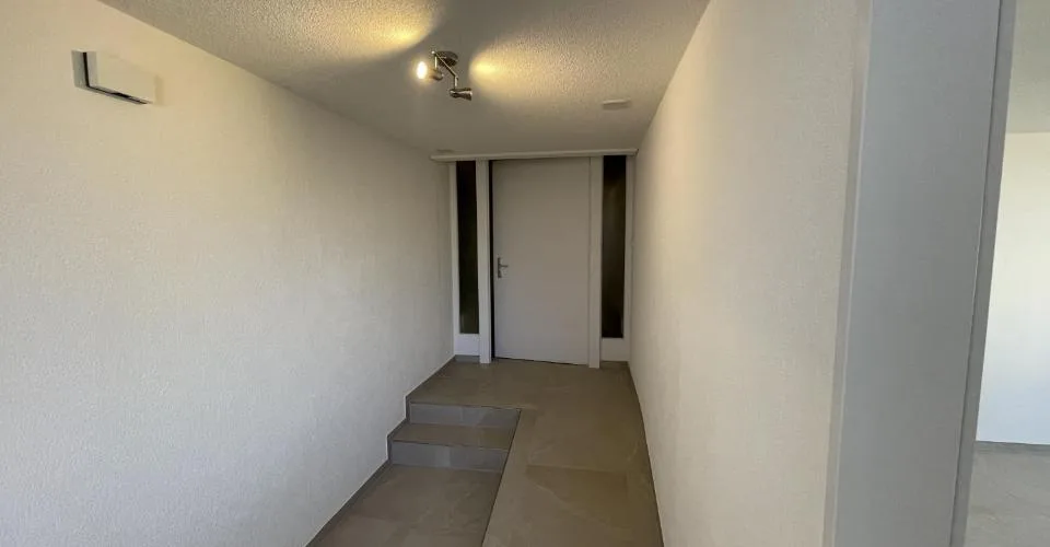 Spacieux 4.5 pièces de 108 m² avec ascenseur Au-dessus d’un espace commercial
