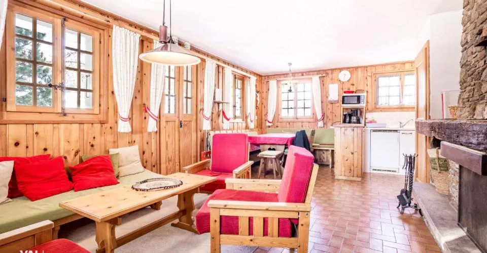 Charmant chalet sur Ayer avec parcelle constructible et vue imprenable