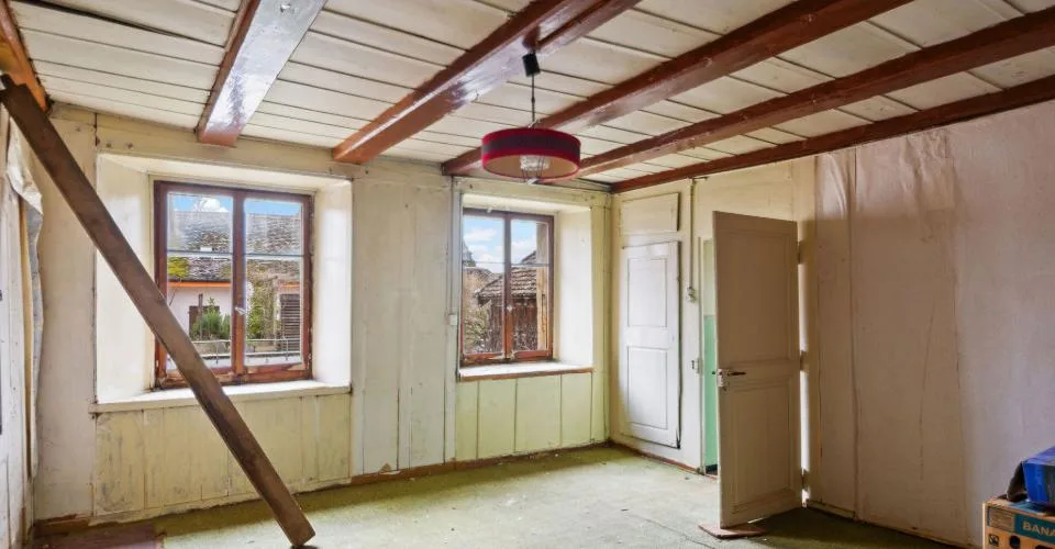 Maison villageoise à rénover au coeur de Bevaix