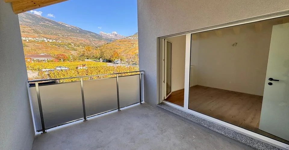 Appartement de 4 1/2 et studio à vocation commerciale