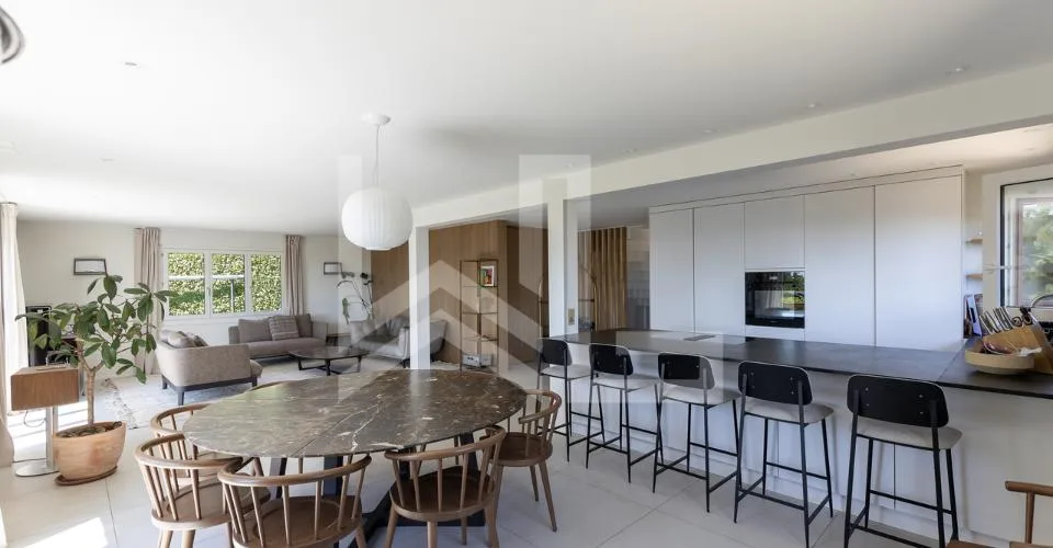Villa avec vue toute rénovée