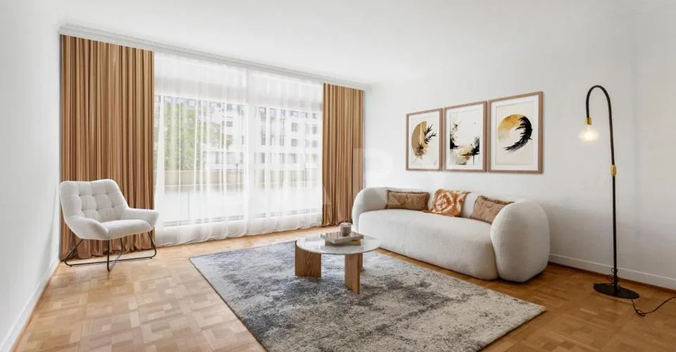 Appartement traversant avec balcons, entièrement rénové & piscines sur le toit