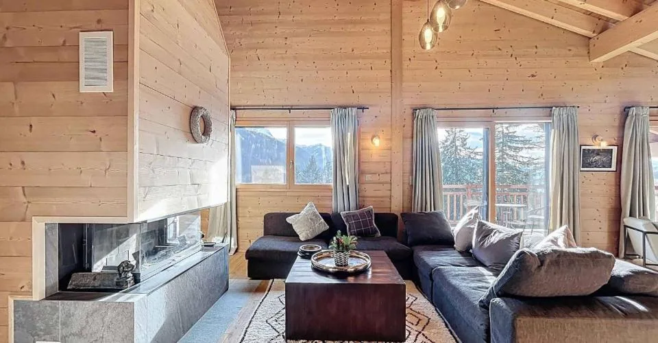 Appartement avec cachet face aux montagnes, à deux pas des pistes