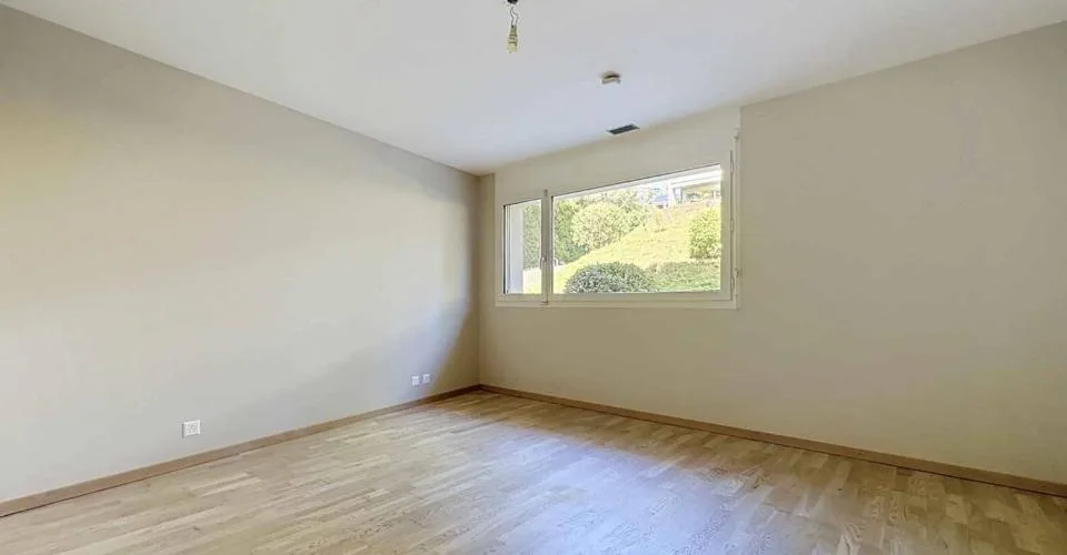 Appartement de 4.5 pièces avec terrasse à Begnins