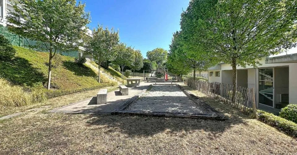 Appartement de 4.5 pièces avec terrasse à Begnins