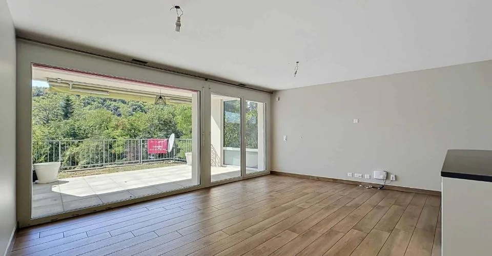Appartement de 4.5 pièces avec terrasse à Begnins