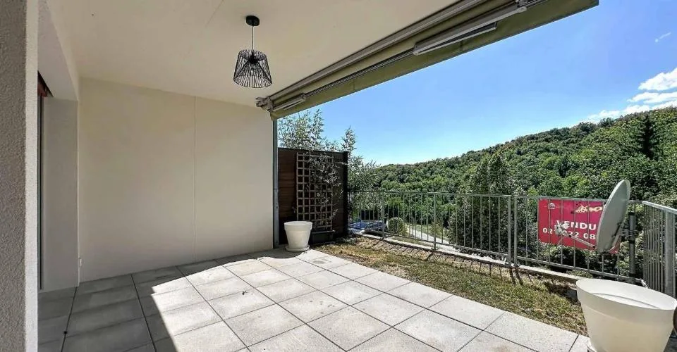 Appartement de 4.5 pièces avec terrasse à Begnins
