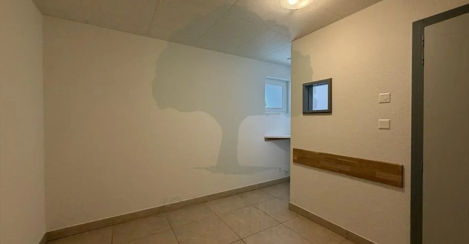 Espace de 176 m² au rez-de-chaussée – Courfaivre Potentiel appartement
