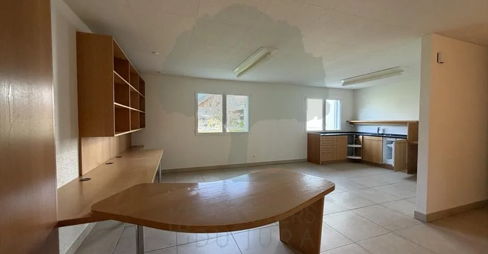 Espace de 176 m² au rez-de-chaussée – Courfaivre Potentiel appartement