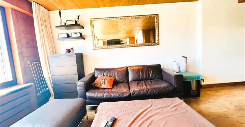 Splendide 2.5 pces rénové - Spacieux & lumineux - Bien placé - Extraordinaire vue
