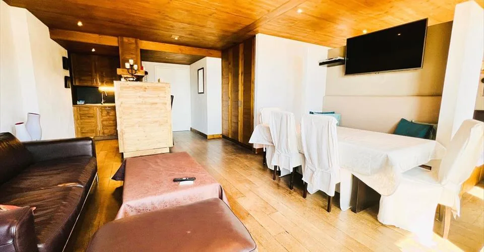 Splendide 2.5 pces rénové - Spacieux & lumineux - Bien placé - Extraordinaire vue