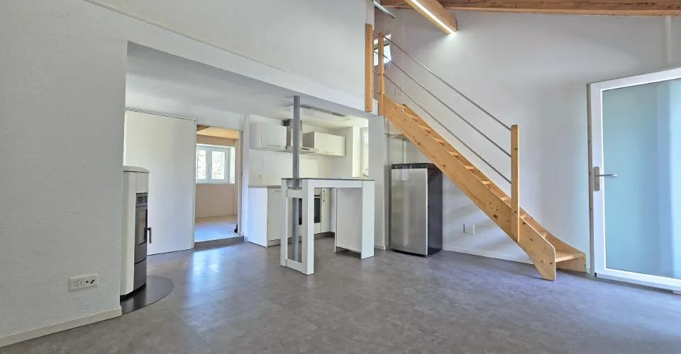 Sur le coteau – charmante maisonnette indépendante
