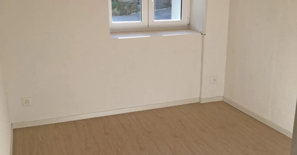 Sur le coteau – charmante maisonnette indépendante