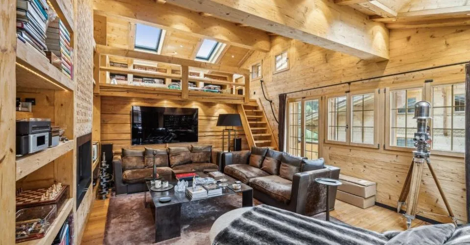 Magnifique Penthouse à Feutersoey bei Gstaad