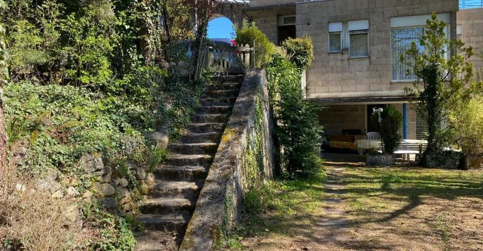 Villa individuelle 4.5 pièces avec grand jardin à Neuchâtel