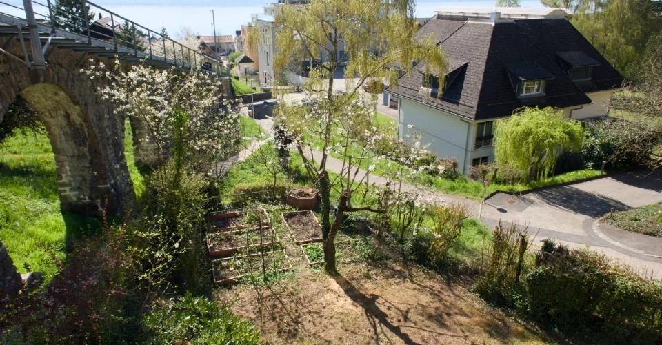 Villa individuelle 4.5 pièces avec grand jardin à Neuchâtel
