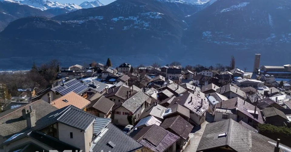 Mazots à rénover - région de Crans-Montana