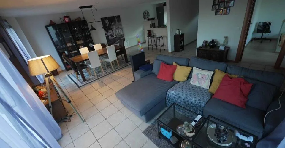 Superbe villa mitoyenne de 5½ pièces avec terrasse, jardin, garage et place de parc