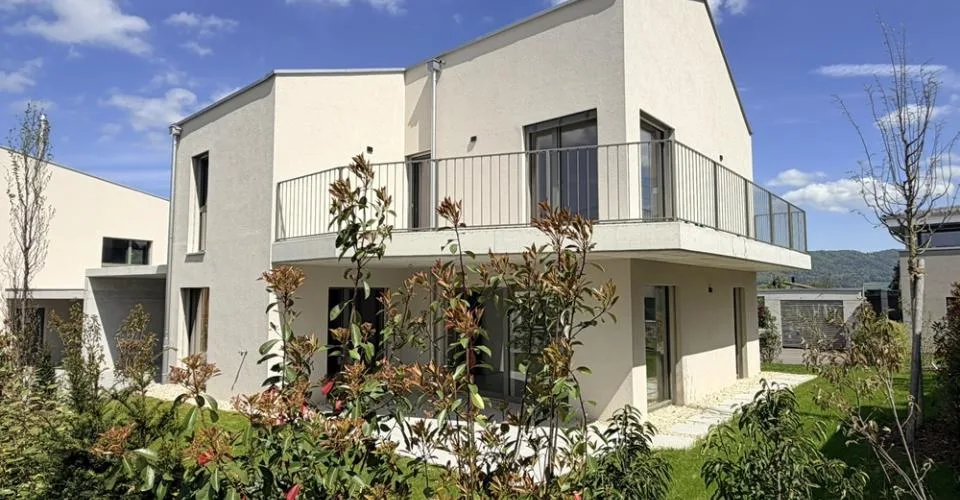Villa, Rossemaison - 985000