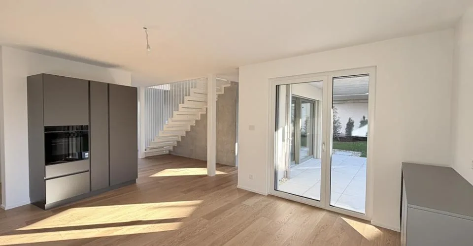 Villa, Rossemaison - 985000