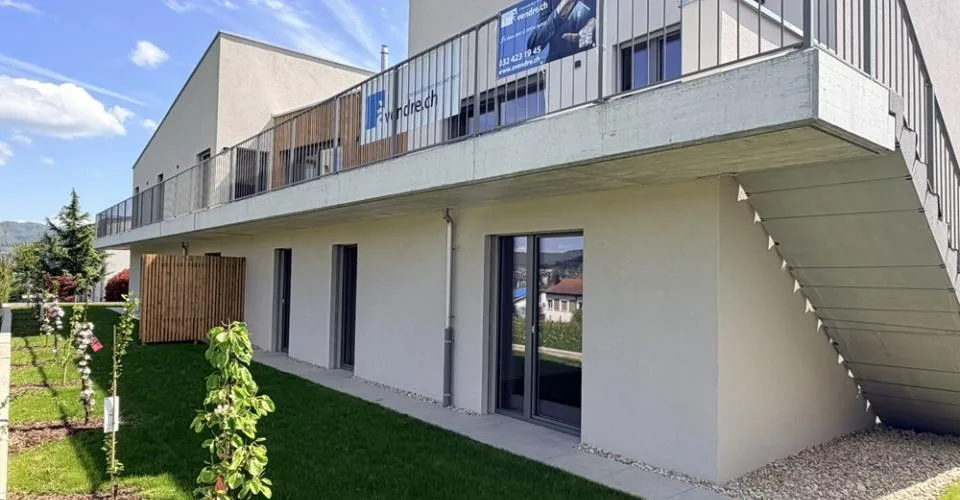 Villa, Rossemaison - 960000